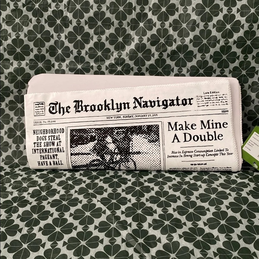 Kate Spade Newspaper Clutch